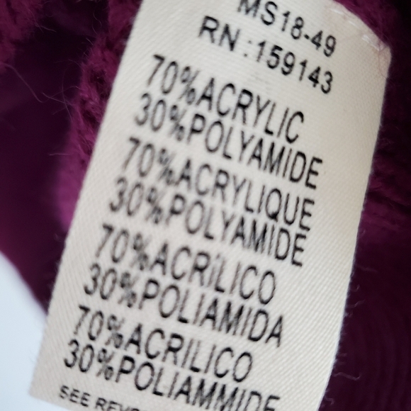 𝅺NEW Frnch Wine V-Neck Sweater - Picture 8 of 8